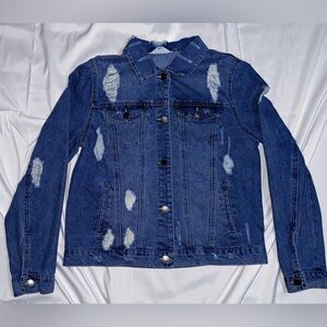 Boyfriend Denim Jacket from the brand CI SONO.
